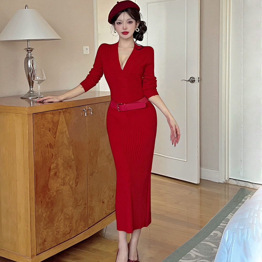 Knitted red sweater V-neck long dress for women