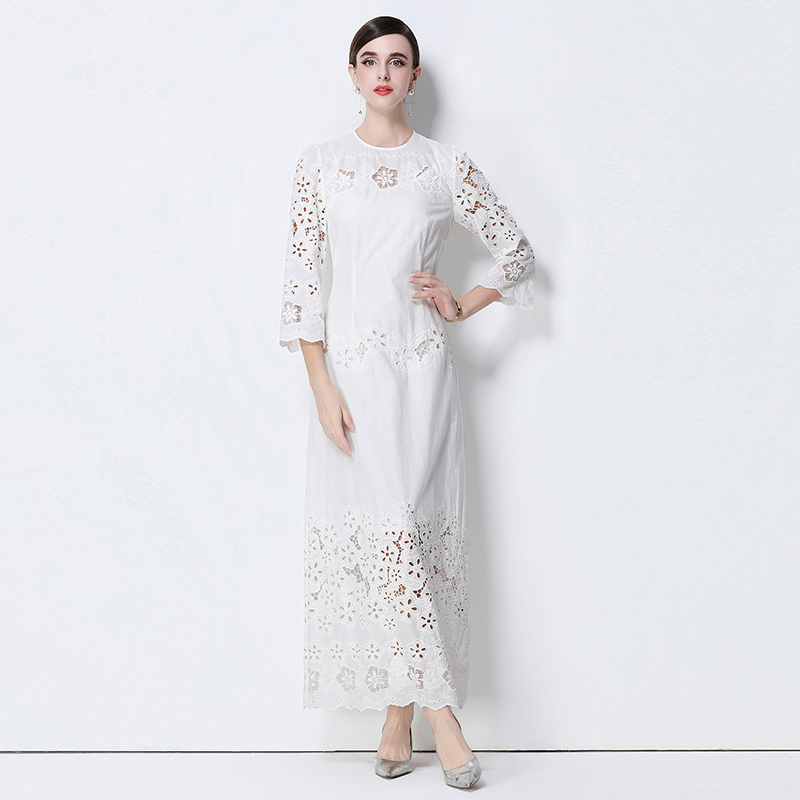 Pinched waist slim embroidered retro hollow dress