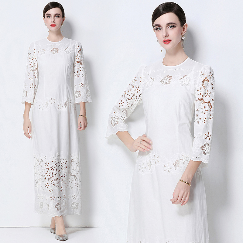 Pinched waist slim embroidered retro hollow dress