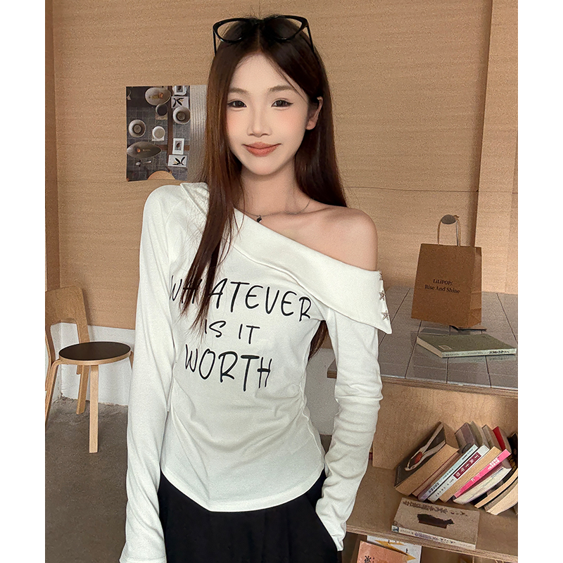 Sloping shoulder T-shirt long sleeve bottoming shirt for women