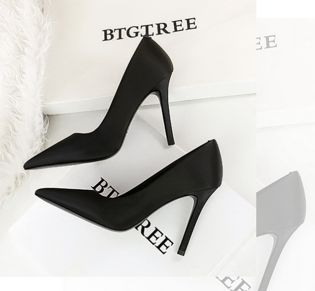 Satin high-heeled shoes banquet shoes for women