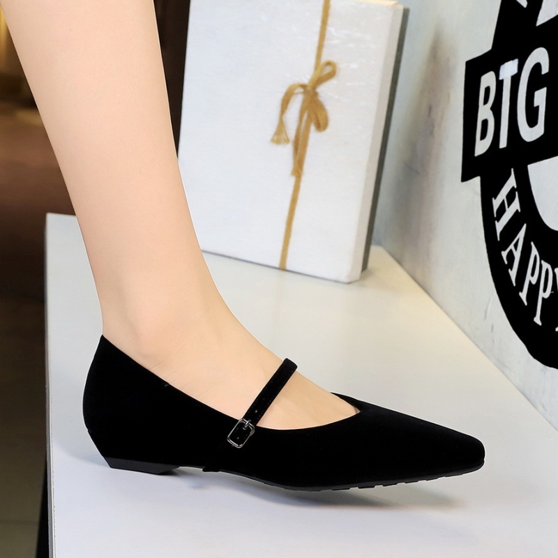 Cingulate fashion pointed low shoes for women