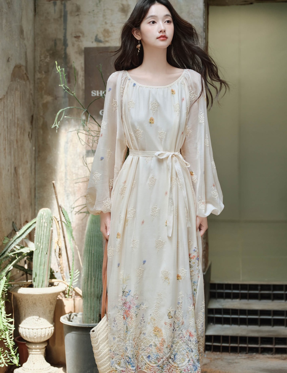 Beautiful loose long dress Casual sunscreen dress for women