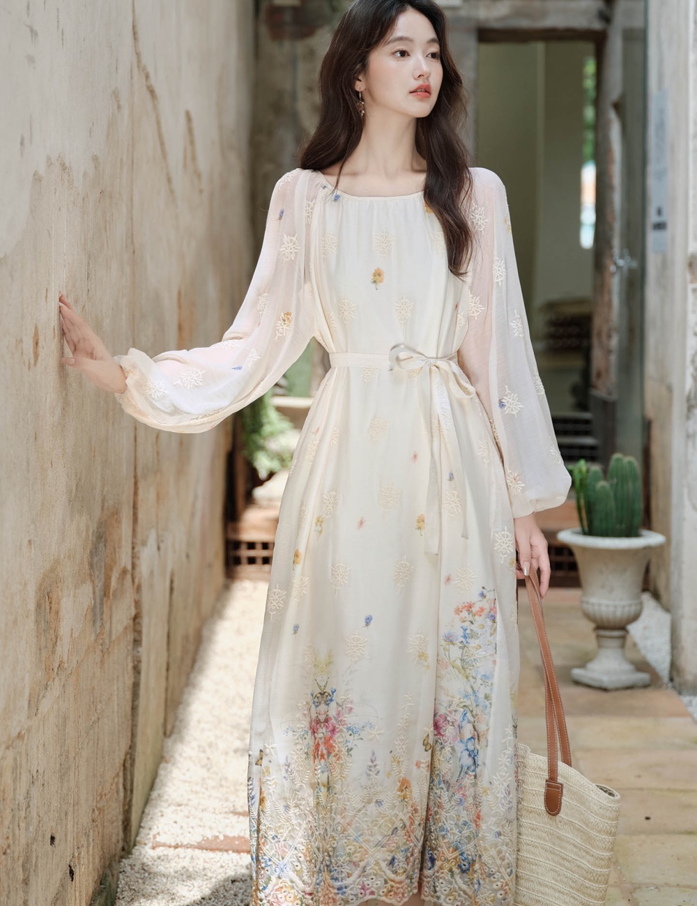 Beautiful loose long dress Casual sunscreen dress for women