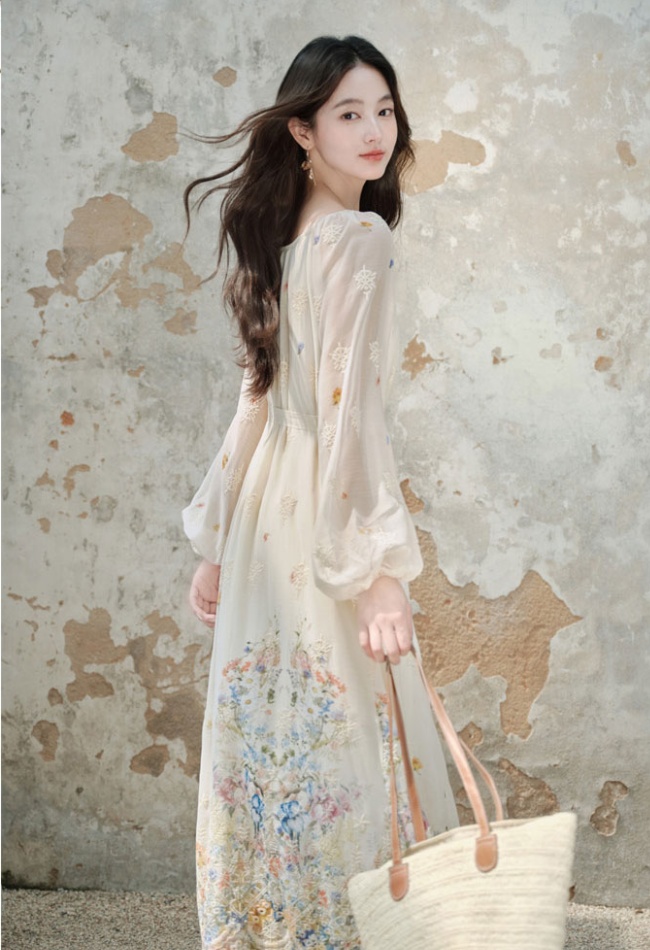 Beautiful loose long dress Casual sunscreen dress for women