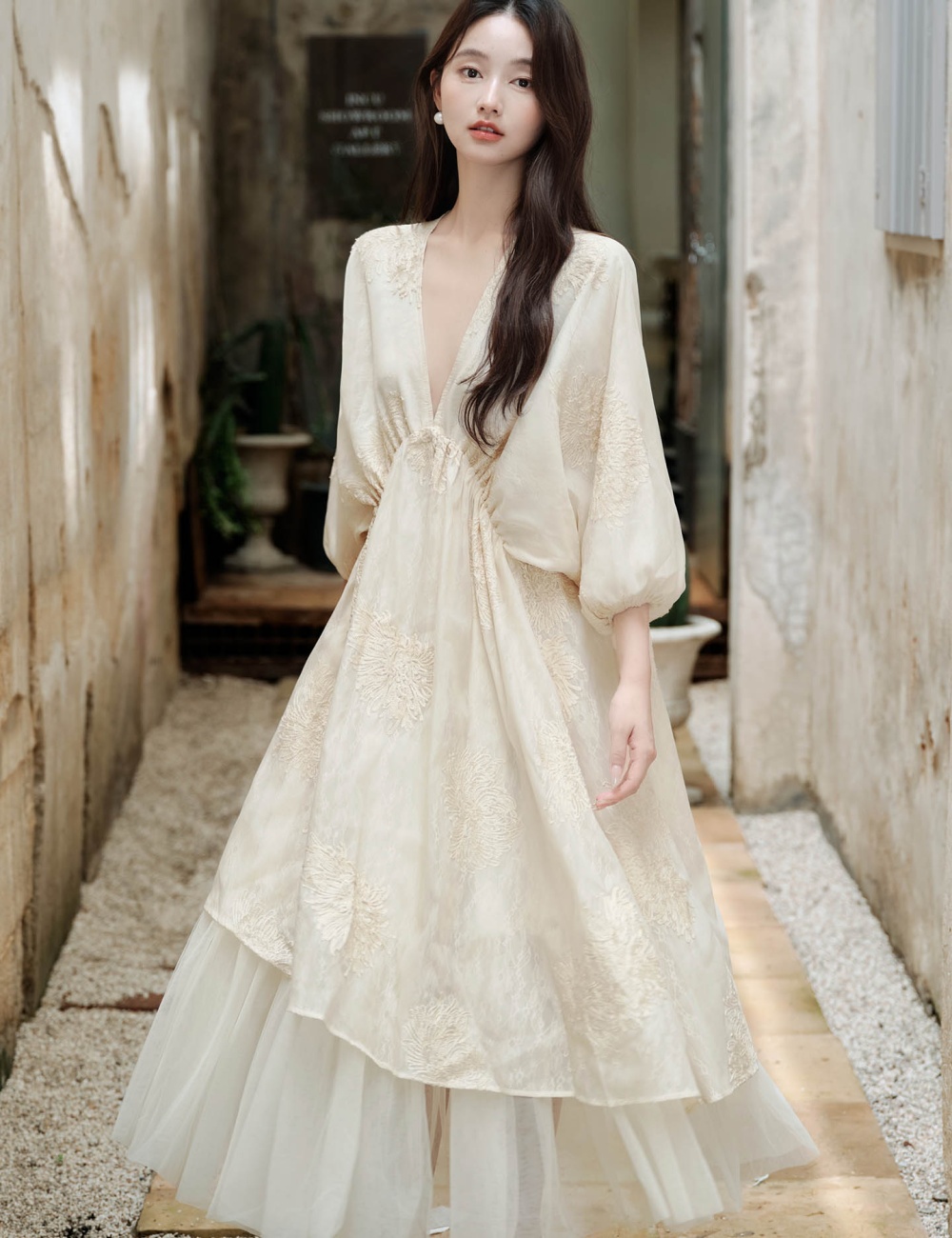 Frenum France style pinched waist dress