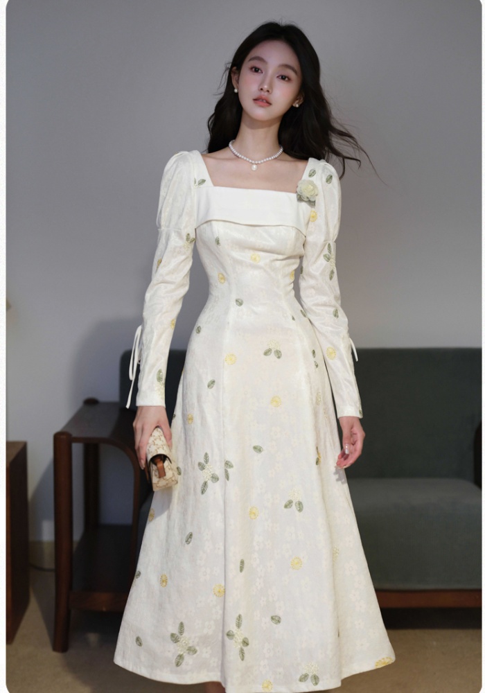 Autumn light formal dress elegant France style dress
