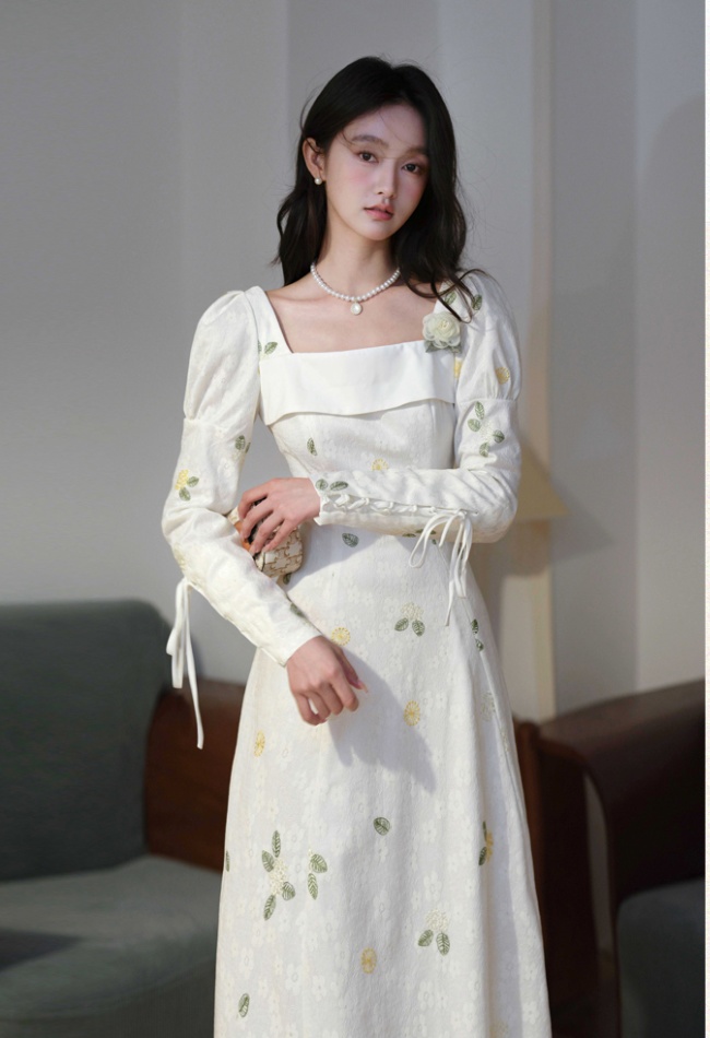 Autumn light formal dress elegant France style dress