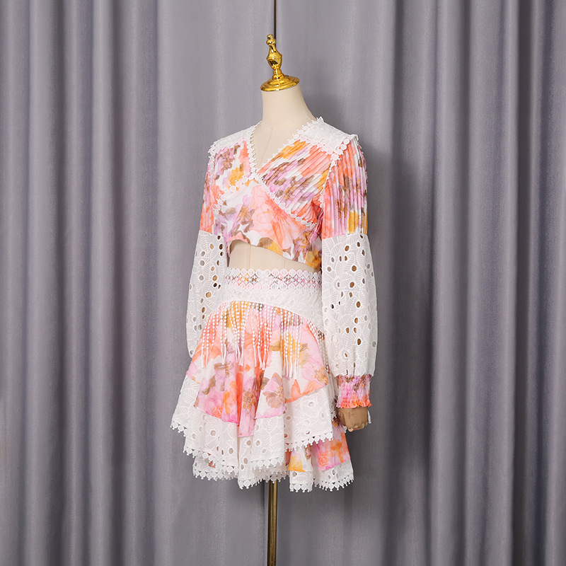 Autumn lace splice shirt Bohemian style flowers skirt a set