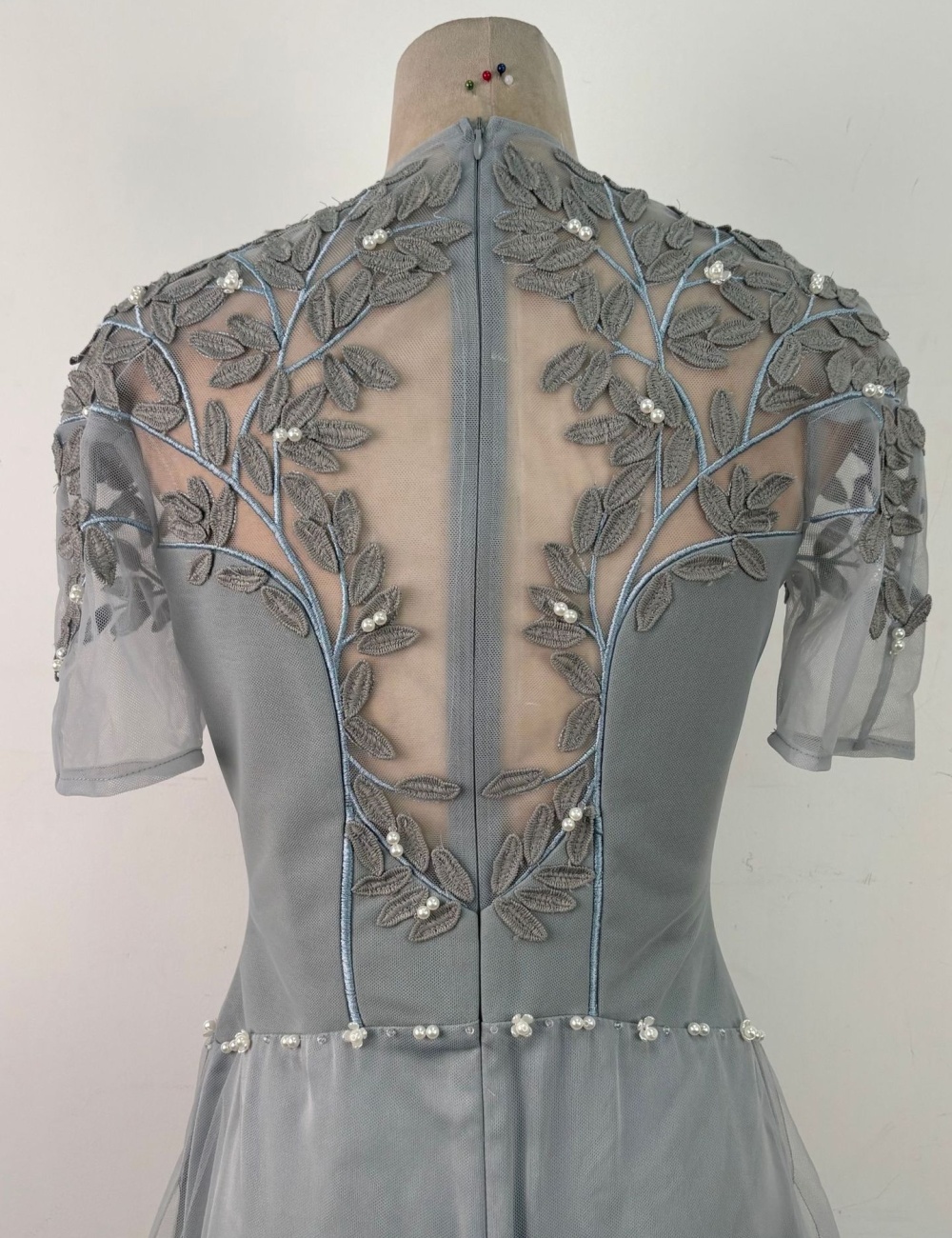 Embroidery pinched waist long dress temperament niche dress
