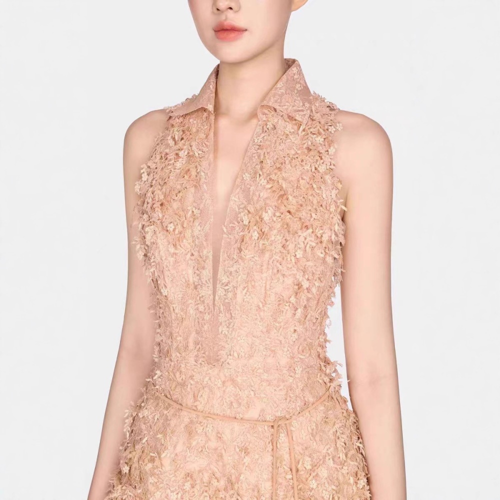 V-neck niche lace shorts slim temperament sleeveless jumpsuit