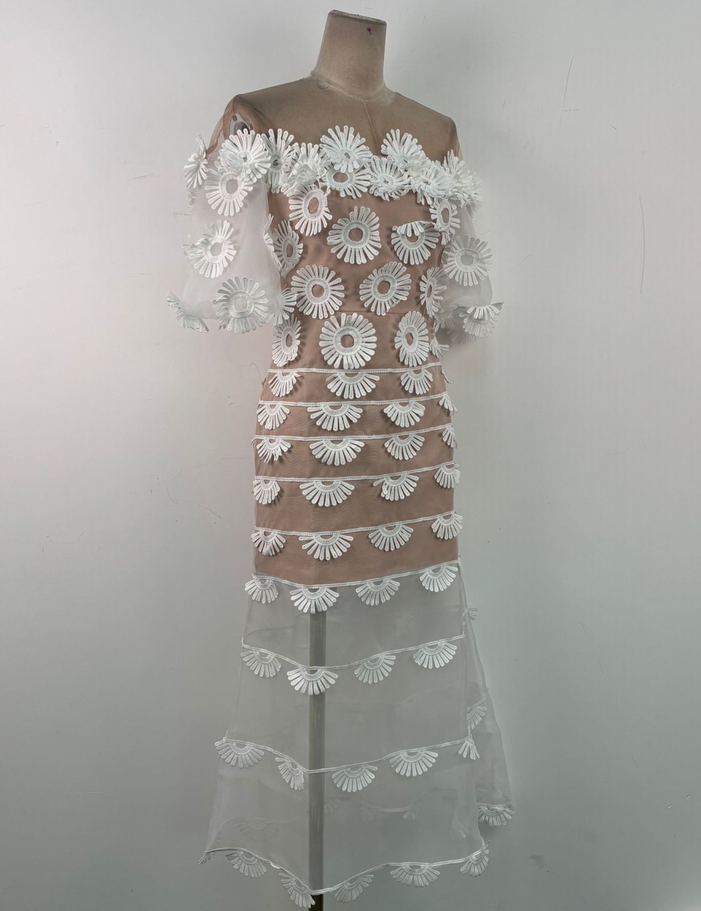 Elegant stereoscopic long dress pinched waist niche dress
