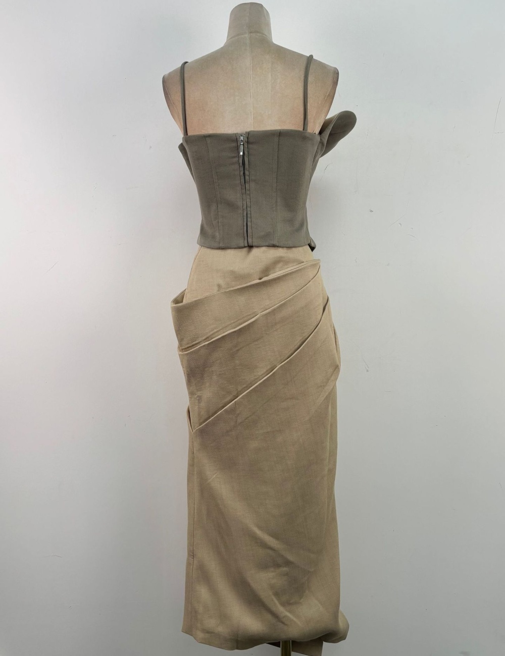 Niche bandage tops ladies long skirt 2pcs set