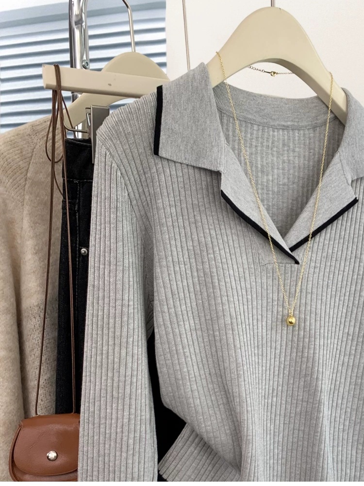 Gray autumn and winter tops V-neck sweater for women