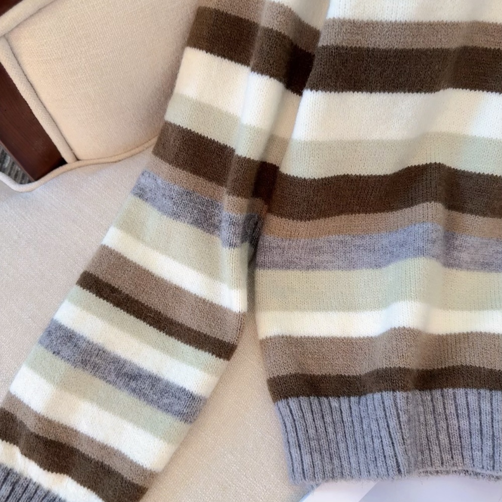 Show young large yard sweater stripe tops for women