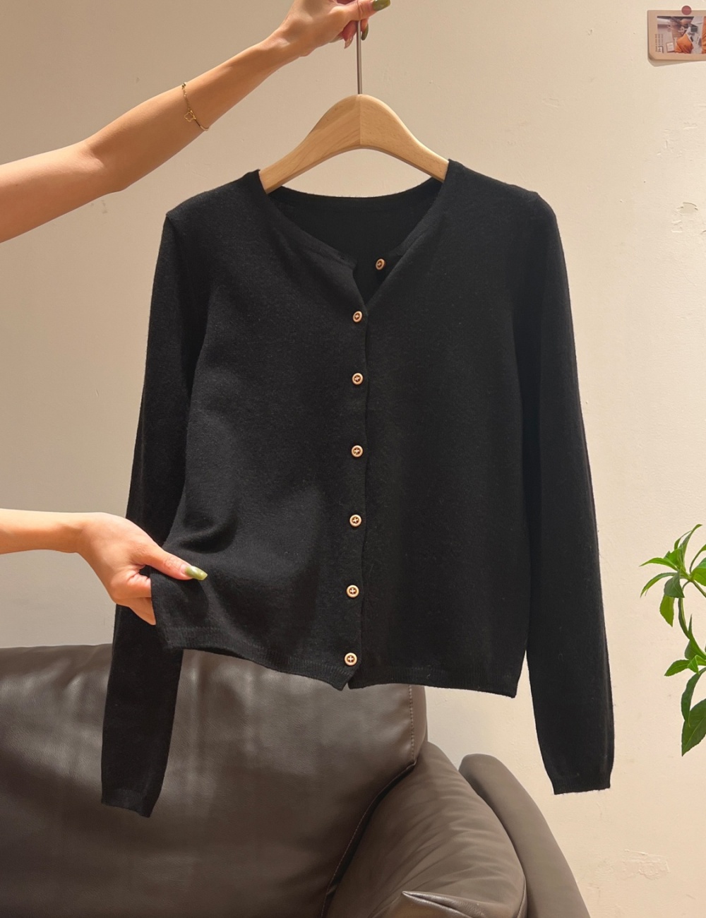 Retro autumn and winter stripe tops small round neck sweater