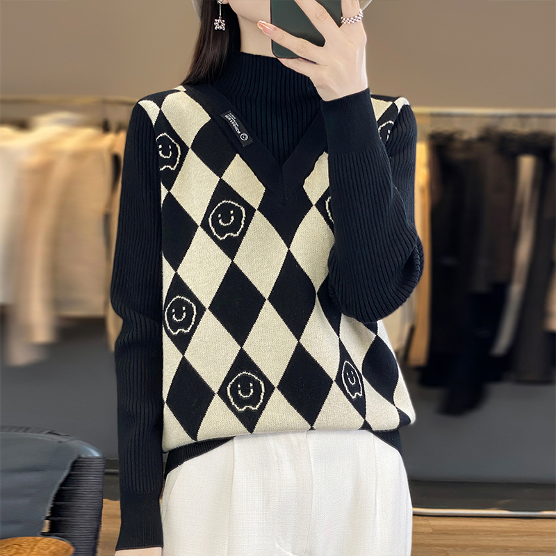 Quilted pattern Pseudo-two thick sweater for women