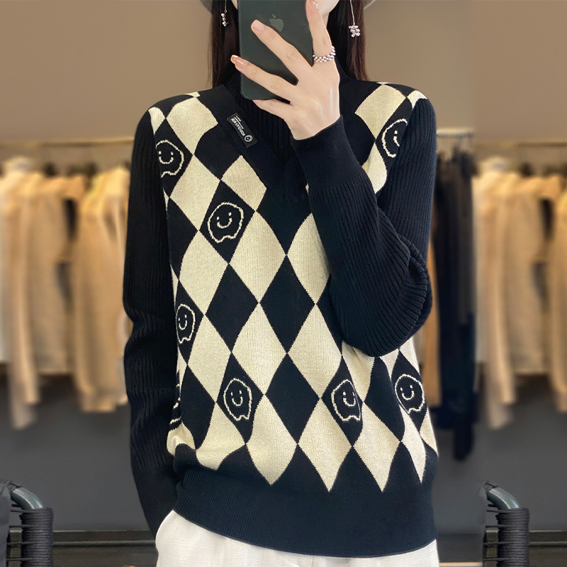 Quilted pattern Pseudo-two thick sweater for women