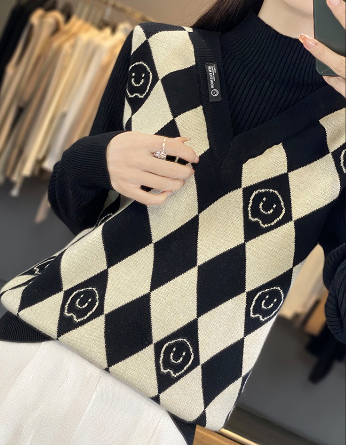 Quilted pattern Pseudo-two thick sweater for women