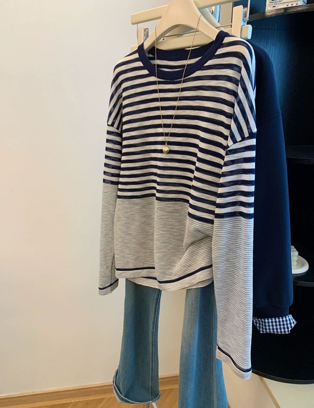Round neck pullover tops slim sweater for women