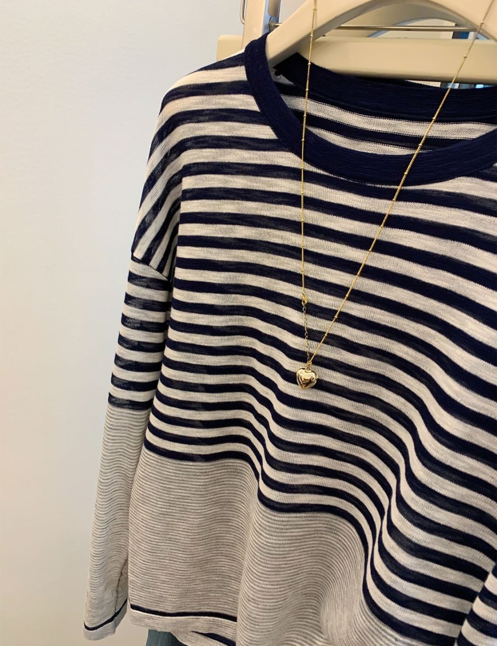 Round neck pullover tops slim sweater for women