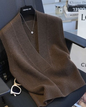 Autumn and winter waistcoat bottoming sweater for women
