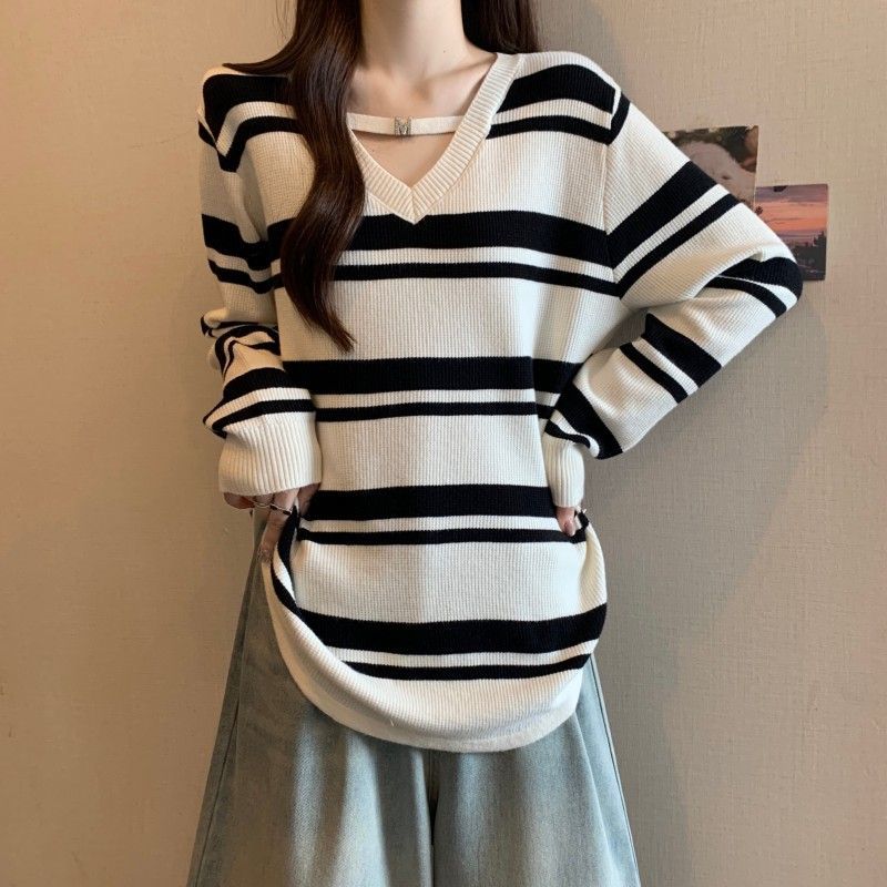 Bottoming V-neck tops long sleeve halter sweater