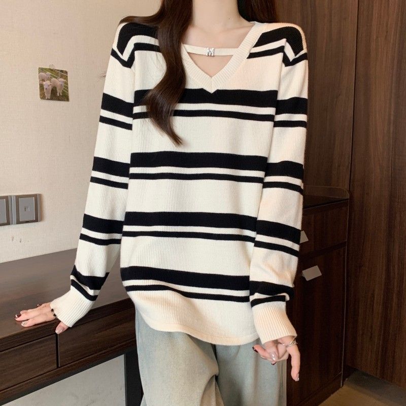 Bottoming V-neck tops long sleeve halter sweater