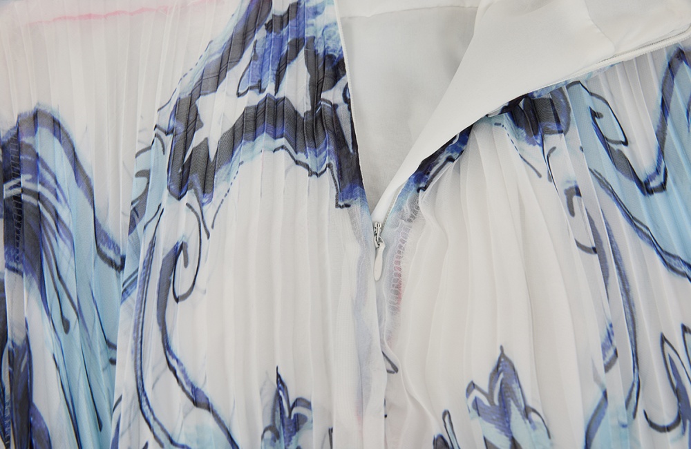 Pleated V-neck sexy long dress halter sling dress