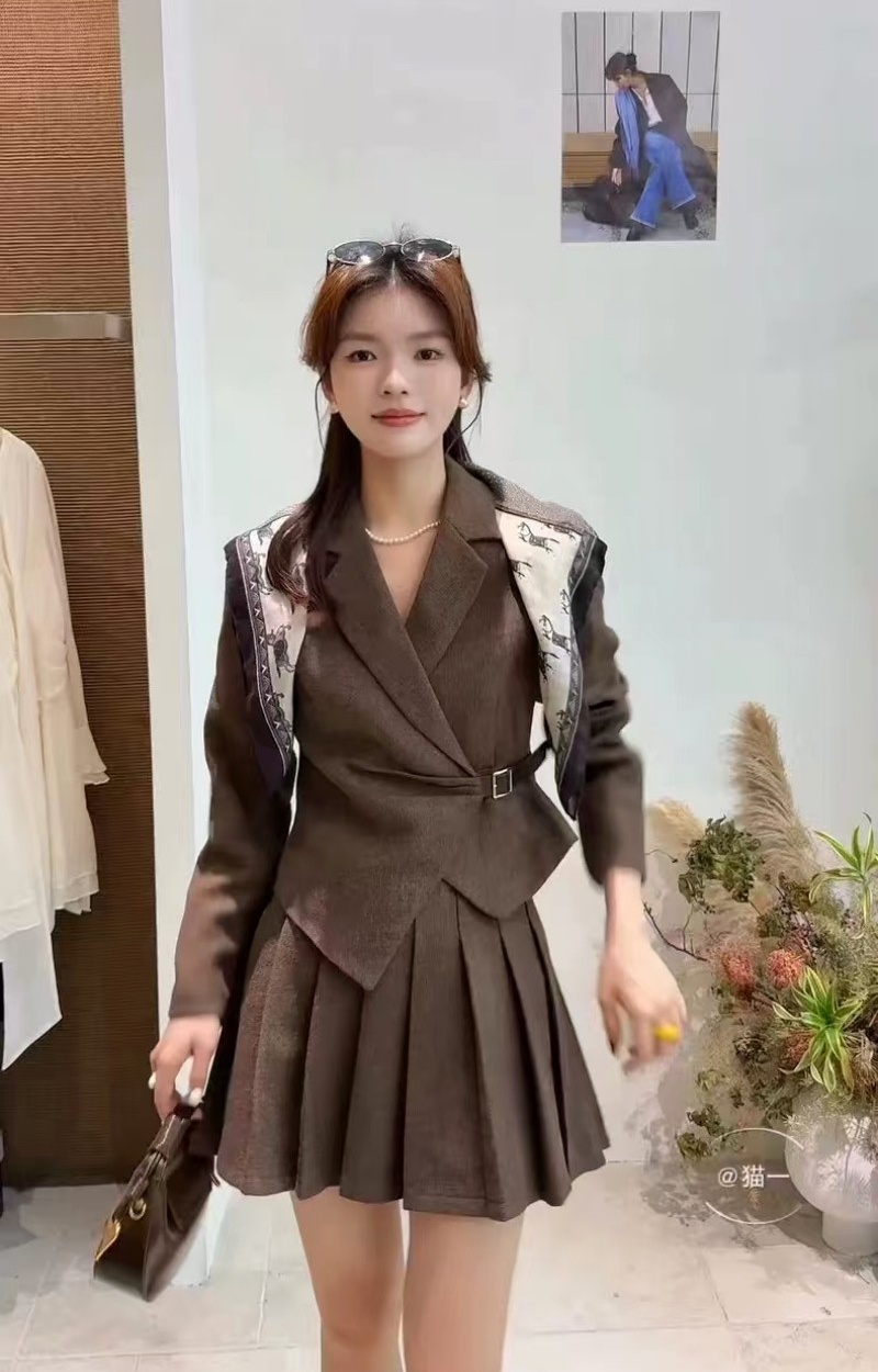 France style fashion business suit pleated skirt 3pcs set