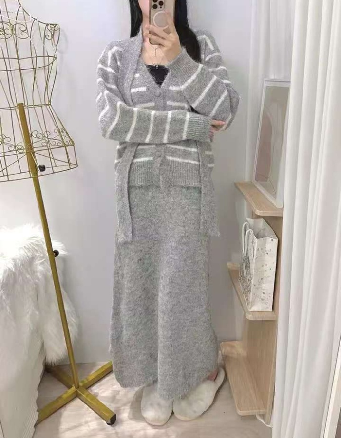 Long sleeve package hip sweater stripe Casual skirt for women