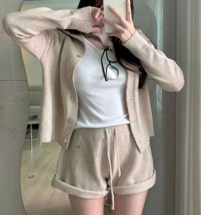 Retro Western style sweater letters shorts 2pcs set