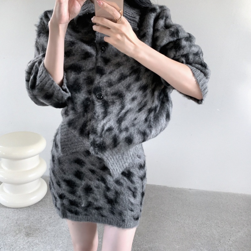 Korean style leopard sweater long sleeve fashion coat 2pcs set
