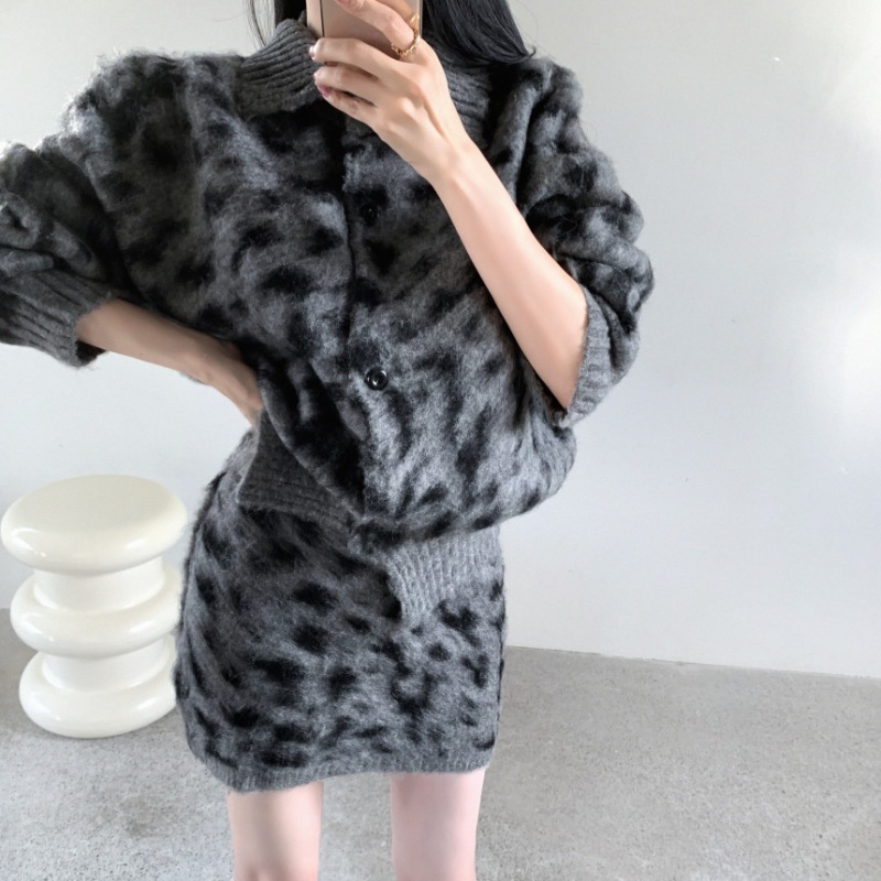 Korean style leopard sweater long sleeve fashion coat 2pcs set
