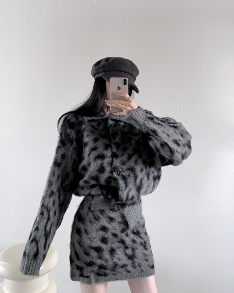 Korean style leopard sweater long sleeve fashion coat 2pcs set