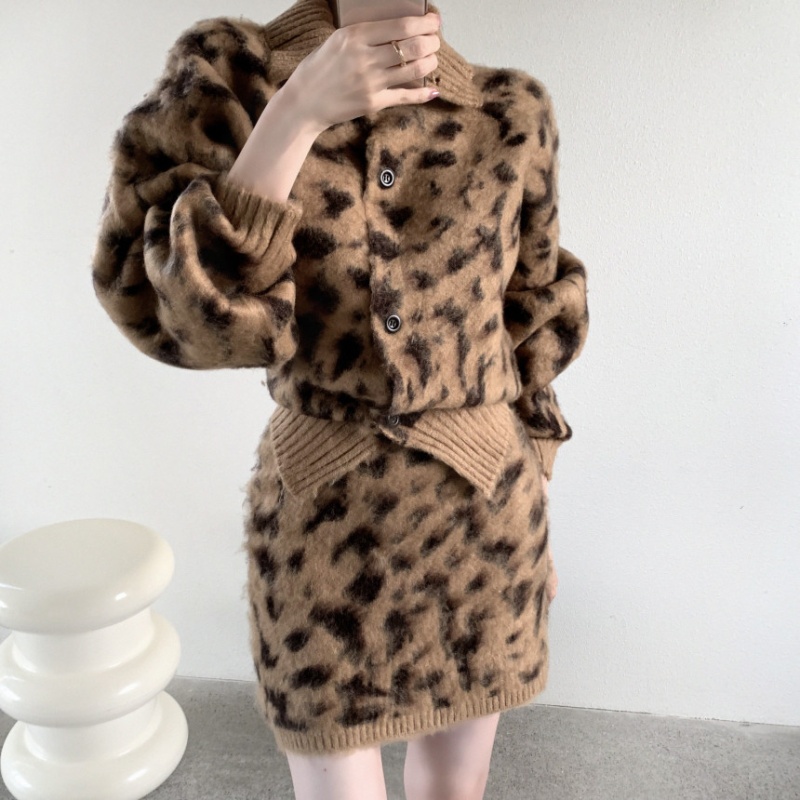 Korean style leopard sweater long sleeve fashion coat 2pcs set
