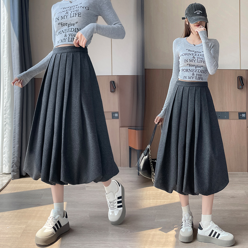 Thick and disorderly long bud skirt temperament skirt