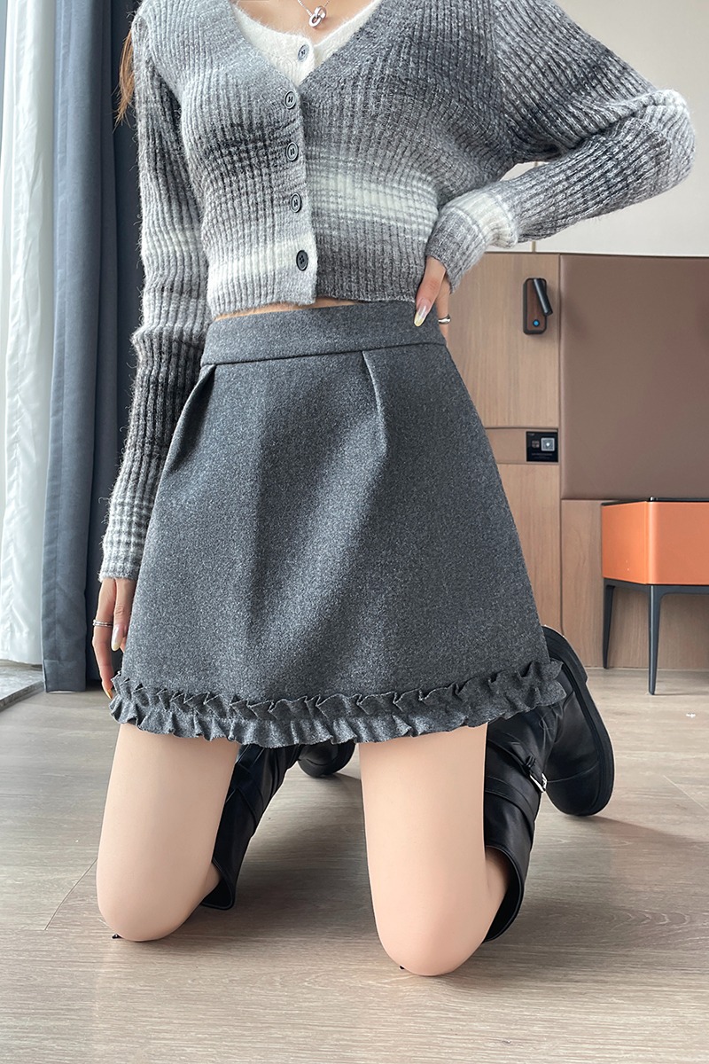 Package hip A-line short skirt wood ear skirt