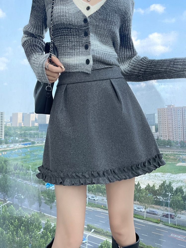 Package hip A-line short skirt wood ear skirt