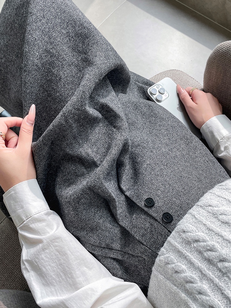 Retro gray Hepburn style spring thick skirt