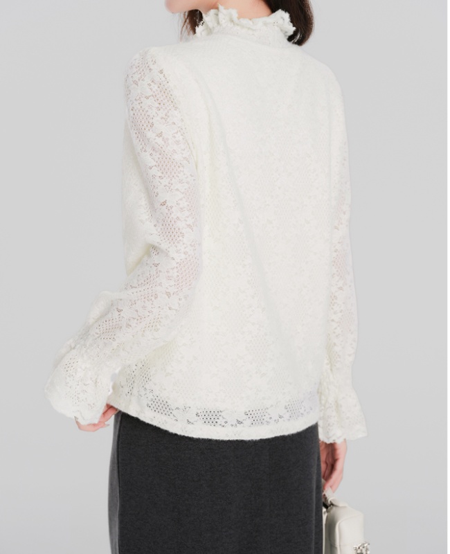 Autumn and winter inside the ride tops lace bottoming shirt