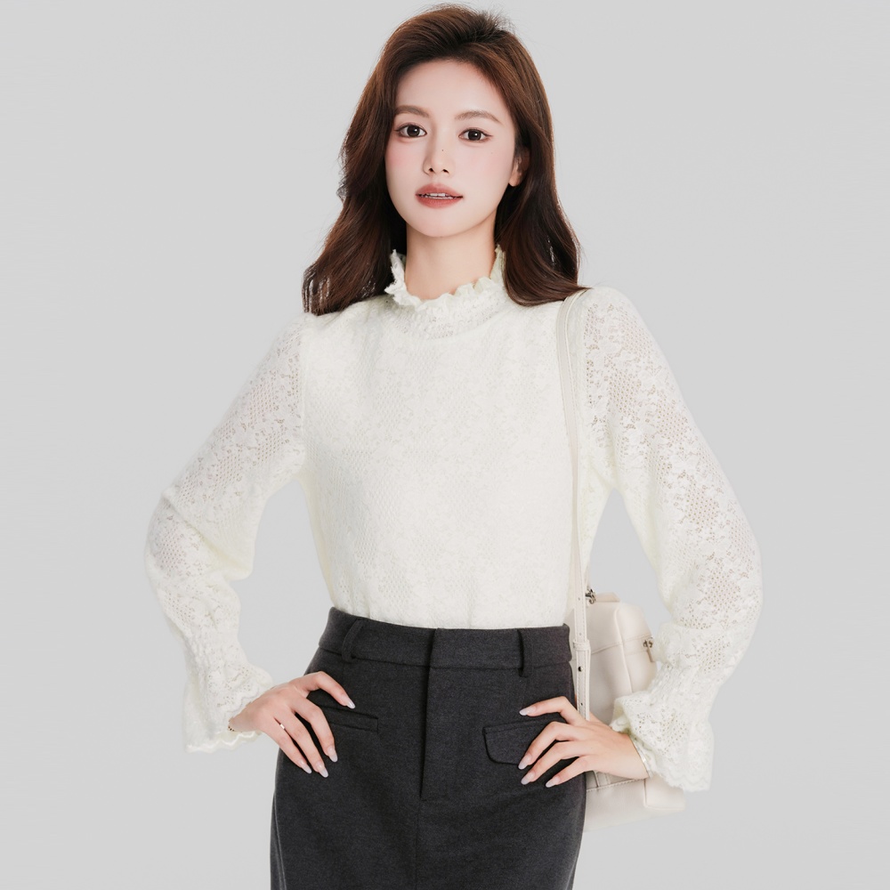 Autumn and winter inside the ride tops lace bottoming shirt