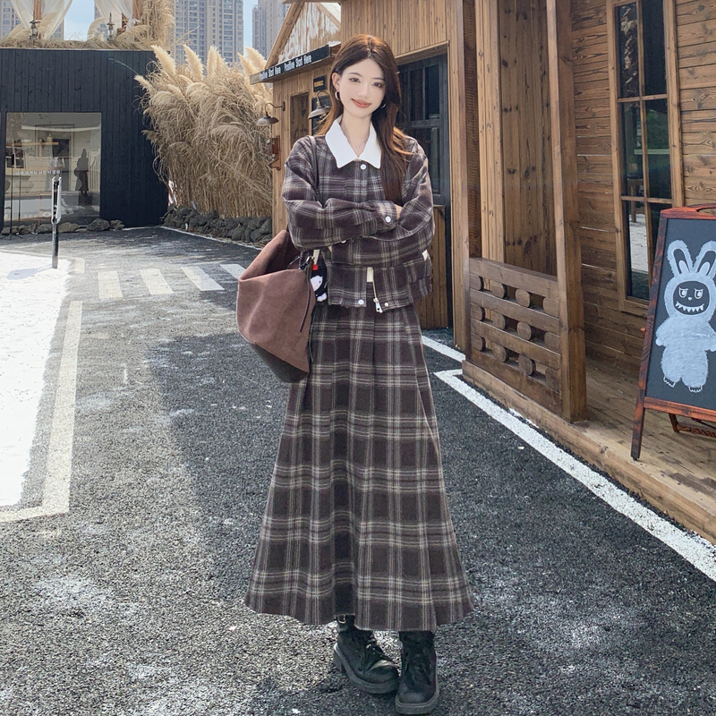 Plaid large yard skirt college style coat a set