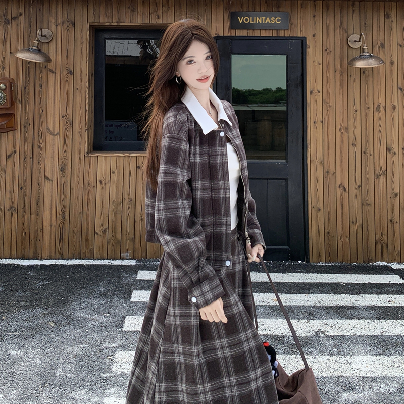 Plaid large yard skirt college style coat a set