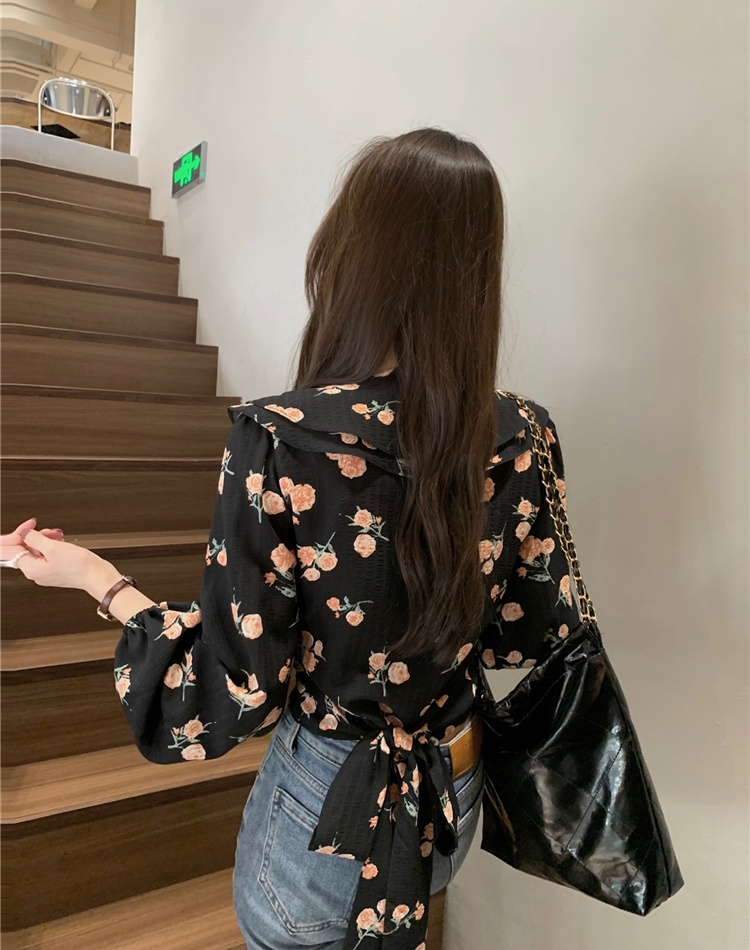 Short frenum floral shirt V-neck a slice tops for women