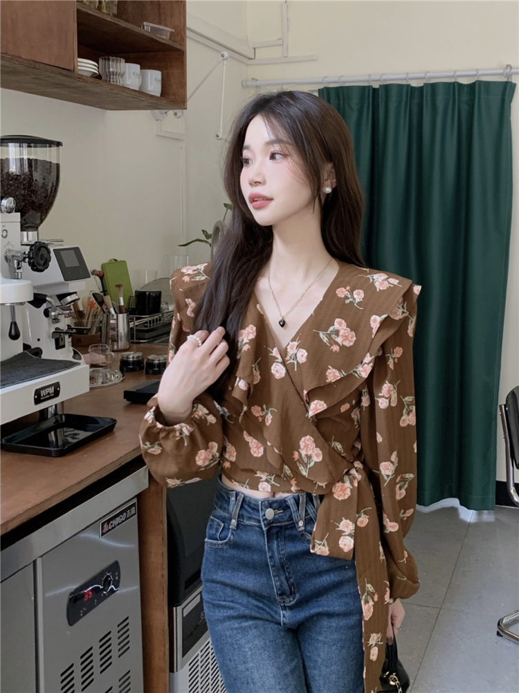 Short frenum floral shirt V-neck a slice tops for women