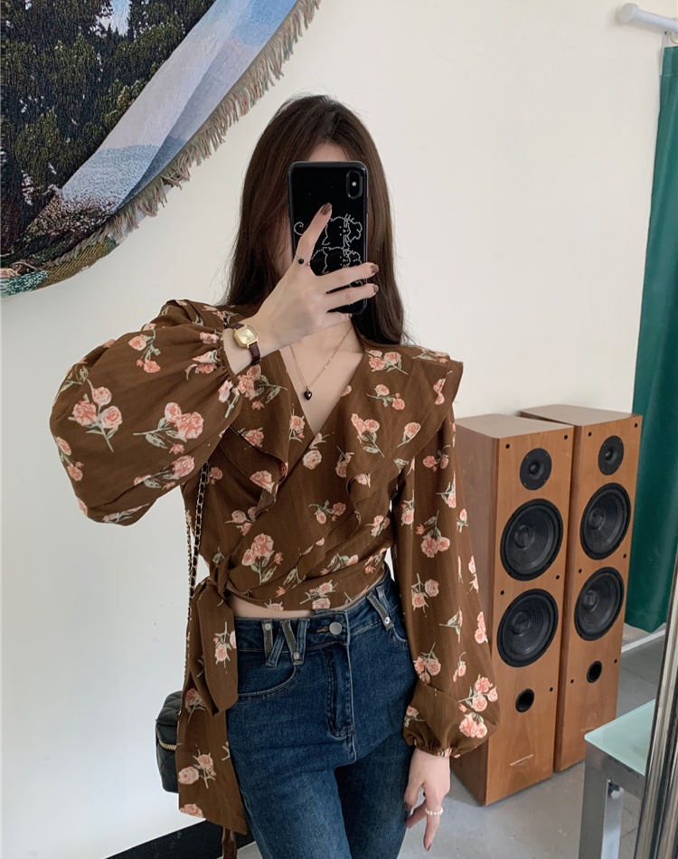 Short frenum floral shirt V-neck a slice tops for women