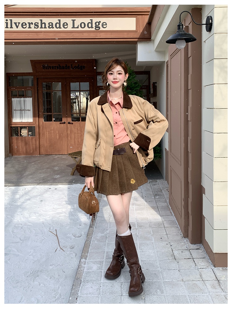 Retro autumn and winter pleated skirt