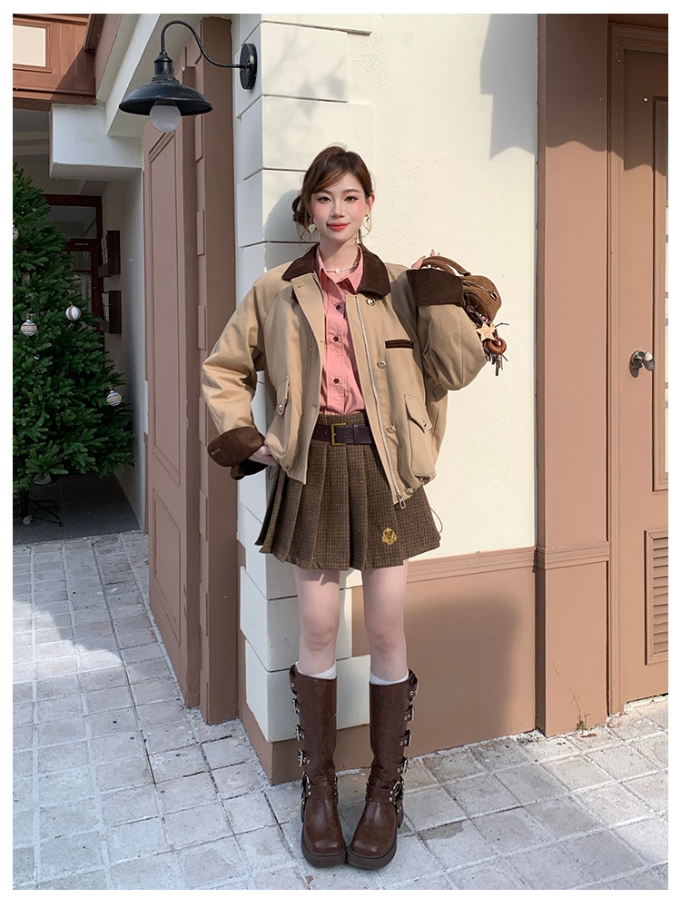 Retro autumn and winter pleated skirt