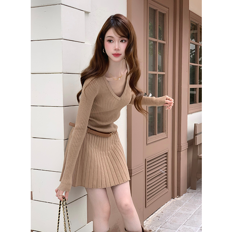 V-neck elegant bottoming shirt knitted dress for women